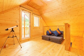 Living area - Regina Ishigaki Logteria II (Ishigaki)