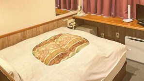 Room - Tsutaya Hotel (Tsushima)