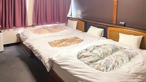 Room - Tsutaya Hotel (Tsushima)