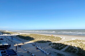 Beach - Sea-view apartment on Zeedijk (NIEUWPOORT)