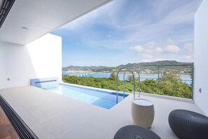 Pool - E-horizon Resort Premium Sesoko D (Motobu)