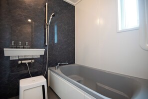 Bathroom - Makai Green (Nakijin)
