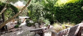 Spacious 4-Bed Home in Central Tenterfield