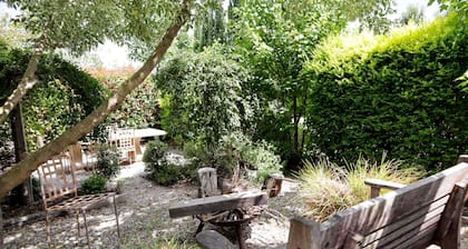 Spacious 4-Bed Home in Central Tenterfield