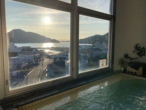 Interior - Hotel Coral Uwajima (Uwajima)