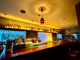 Bar (en la propiedad)