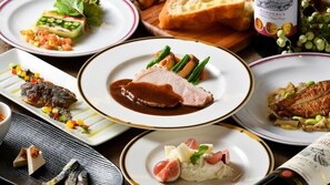 Food and drink - Kerrie Sanso (Hakusan)