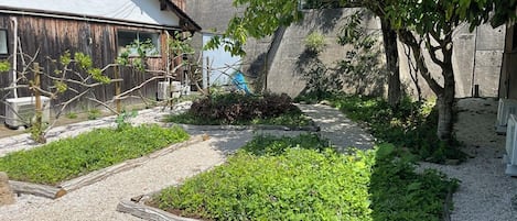 숙박 시설 구내