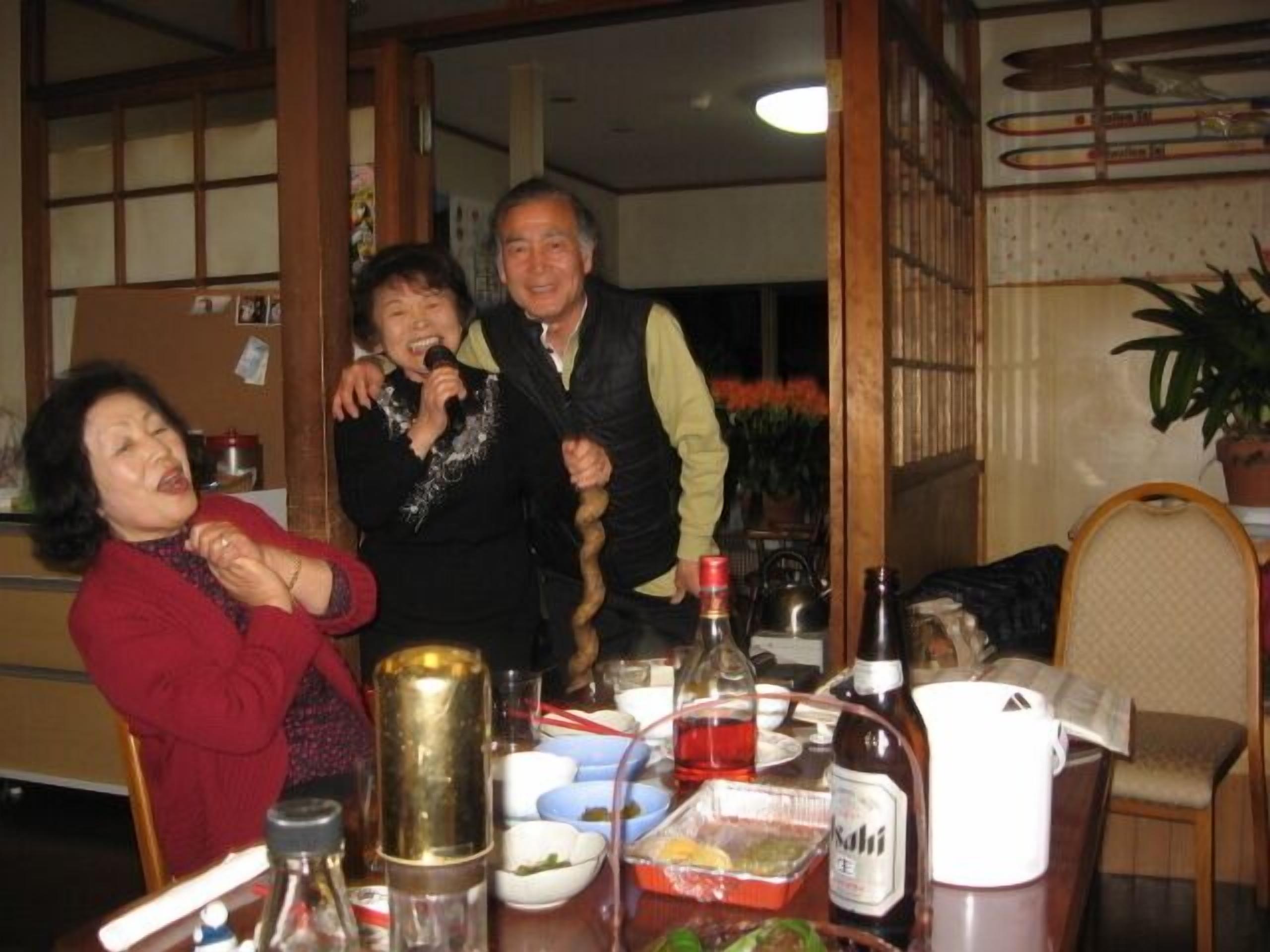 お食事