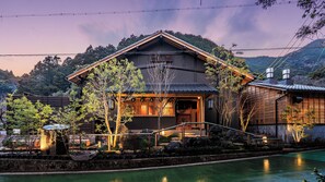 Exterior - Izumigaya Craft Inn Waraku (Shizuoka)