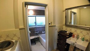 Bathroom - Totsutotsutotsu (Mitoyo)