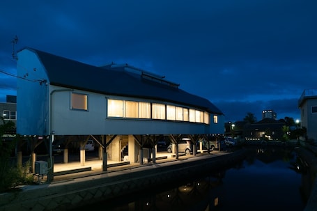 Exterior. Social Guest House Neltoko