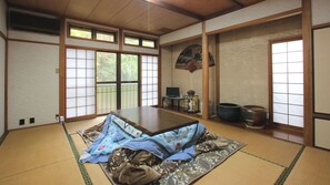 Interior - Mountain River Lodge Minshuku Hiroshige (Hita)