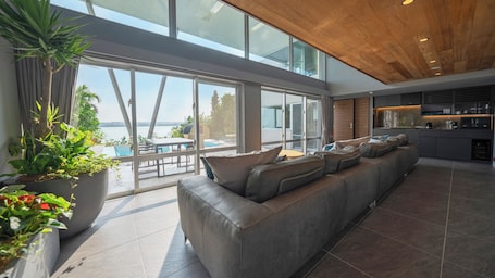 Living area. Sunset & Villa Spa Resort