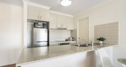 Relaxed 2BR, 2BTH Apartment with Balcony & Parking