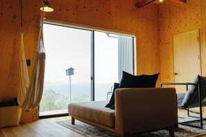 Interior - Hyobou -perpetual- (Mitoyo)