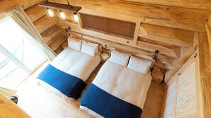 Room - Warayunya (Higashi)