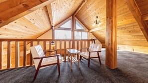 Interior - Mori no Kiki (Minamioguni)