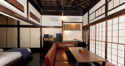 Kohaku Amber Kamakura Zaimokuza