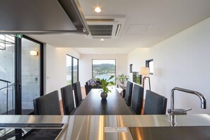 Dining - E-horizon Resort Premium Sesoko E (Motobu)