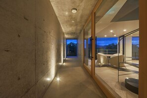 Interior - E-horizon Resort Premium Sesoko E (Motobu)