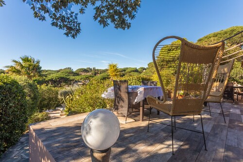 Studio « Chambre Soleil » avec vue mer, piscine partagée et Wi-Fi
