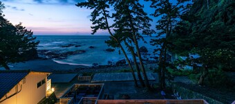 Kawazu Beach House Blue Moon