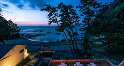 Kawazu Beach House Blue Moon