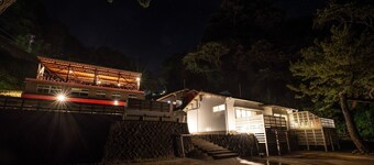 Kawazu Beach House Blue Moon