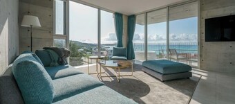 Okinawa Plaisant Villa