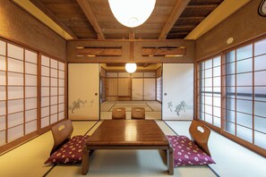 Dining - Konpira Machiya Usu (Kotohira)