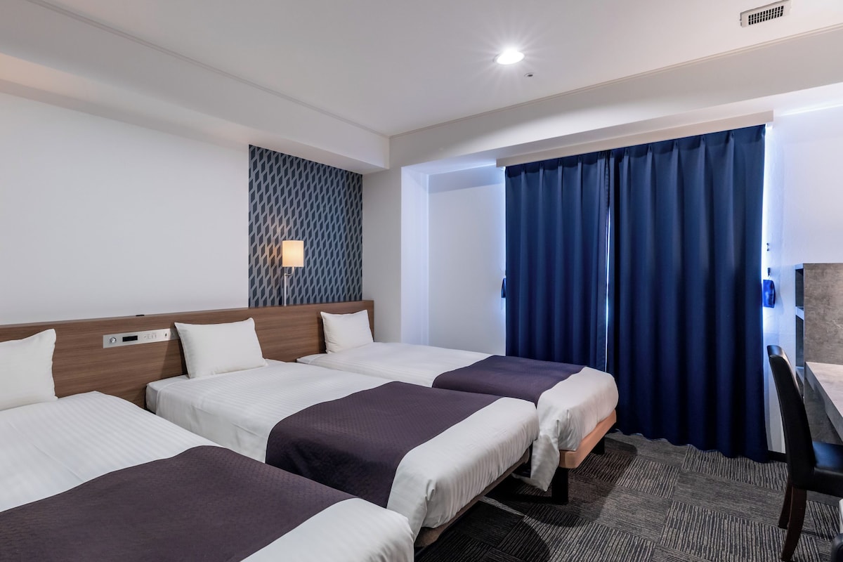 Standard Triple Room, Non-smoking Triple Room Non-smoking