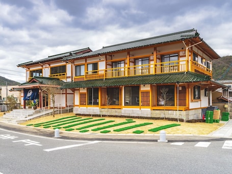 Exterior. Ibara Denim Hotels Mizururo