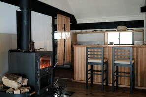 Interior - Karori Quaint House (Chizu)