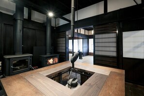 Interior - Karori Quaint House (Chizu)