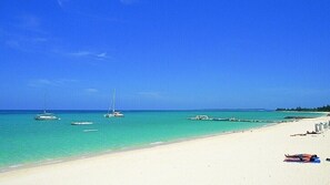 Beach - Terrace Garden Mihama Resort (Chatan)