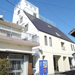 Exterior - Prince Hotel Sugigen (Shikokuchuo)