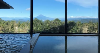Fuji Yoko Hotel