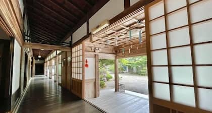 Koyasan Hojo-in Temple Lodging