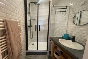 Dusche, Haartrockner