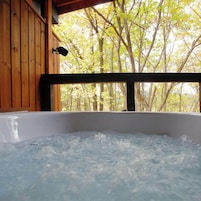 Bañera de hidromasaje exterior