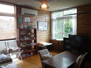 Interior - Okinawa Hostel Yanbaru Fukuro (Nago)