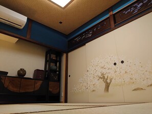 Interior - Guesthouse Wazakura (Sakurai)
