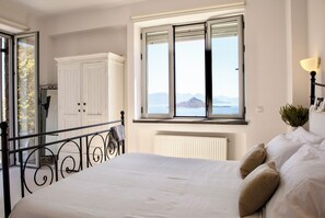 Iron/ironing board, Internet