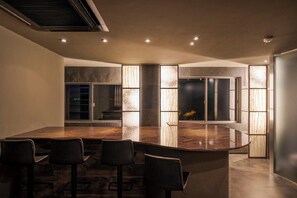 Dining - Archipelago Tsushima by Toma Rutto (Mitoyo)