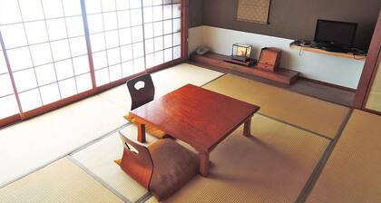 Yayoi Ryokan