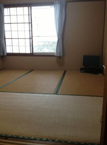 Minshuku Ozuna