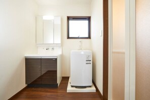 Interior - E-horizon Resort Condominium Nago E (Nago)