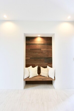 Interior - The Stella Hamahiga (Uruma)