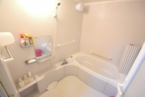 Bathroom - Minshuku Yuiyui (Miyakojima)